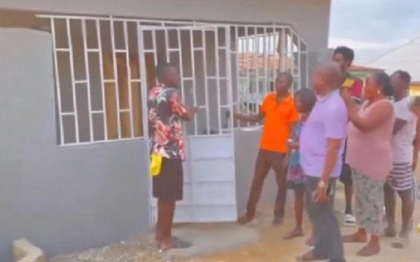 LilWin moves childhood friend from kiosk