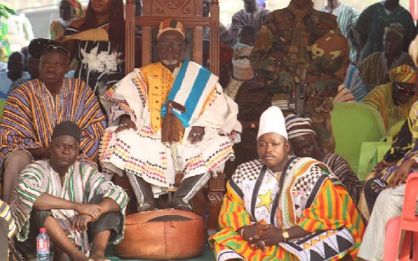 Overlord of the Bawku kingdom, Zugraan Bawku Naba Asigri Abugrago Azoka II (seated on a chair)