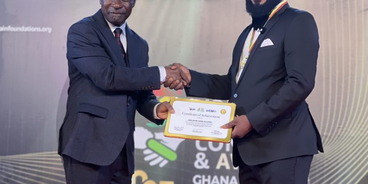 Nii Saka Allotey Receives National Youth Shakers Conclave Award