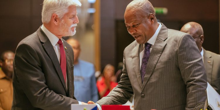 Ghana, Czech Republic sign key agreements as Mahama calls for business ties 1 Czech Republic sign key agreements as Mahama calls for business ties
