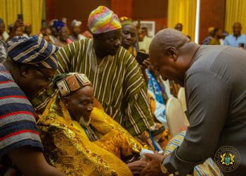 Yaa-Naa Abukari II Pays Courtesy Call on President Mahama, Commends Visionary Leadership