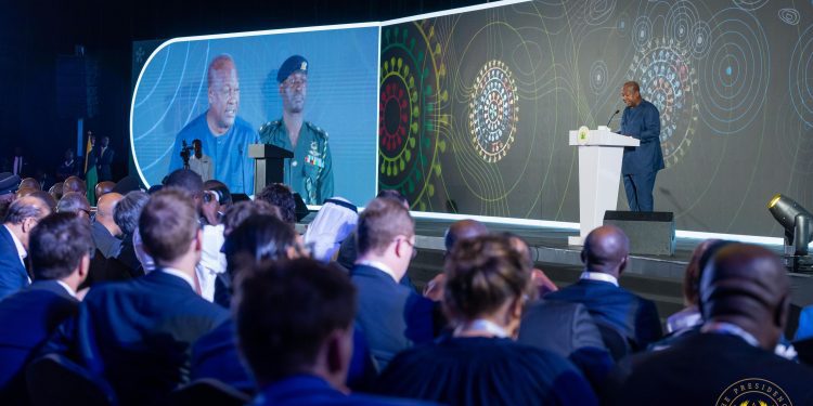 MINING IN MOTION SUMMIT: GOVERNMENT CLEARS ILLEGAL MINERS FROM EIGHT OUT OF NINE ‘NO-GO ZONE’ FOREST RESERVES – PRESIDENT MAHAMA 1 Mahama