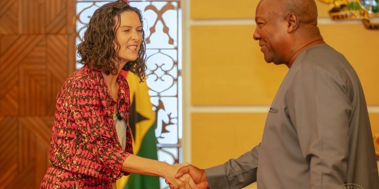 Mahama bids farewell to UK envoy, discusses economy, security, regional ties. 1 Mahama and UK Envoy