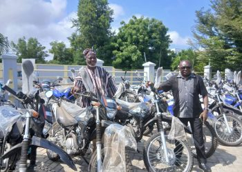 Agric Minister Hands Over 500 Motorbikes to Feed Ghana Coordinators