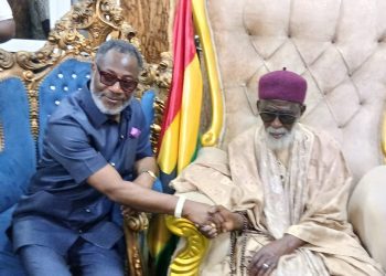 Paramount King of Shai and Council of State Member Pays Visit to Chief Imam, Offers Condolences Over National Tragedy