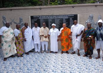 SE Shai Mantse Pays Courtesy Call on Gborbu Wolomo at Shrine
