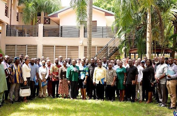 Energy Commission Strengthens Collaboration with Renewable Energy Stakeholders 1 Energy Commission Strengthens Collaboration with Renewable Energy Stakeholders