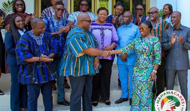 NHIA staff donate GHS 800,000 to Ghana Medical Trust Fund to support patients with NCDs 1 30722211