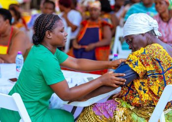 Over 400 Mothers Benefit from Woezor TV’s Free Health Screening and NHIA Renewal Exercise