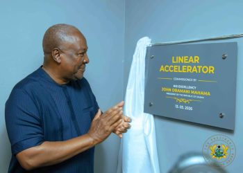 Mahama Commissions State-of-the-Art PET Scan Facility, Announces Major Health and Education Reforms 2 Mahama Commissions State-of-the-Art PET Scan Facility, Announces Major Health and Education Reforms