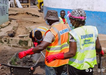 Zoomlion, NADMO, FeDEMS, DML & Partners Begin 3 Day Anti-Flood Clean in Accra 2 Zoomlion, NADMO, FeDEMS, DML & Partners Begin 3 Day Anti-Flood Clean in Accra
