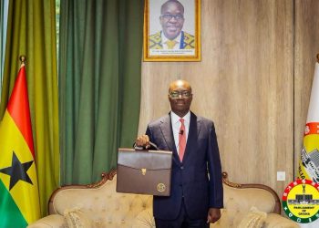 Economist Backs Government’s Mid-Year Outlook, Urges Focus on Jobs and Fiscal Discipline