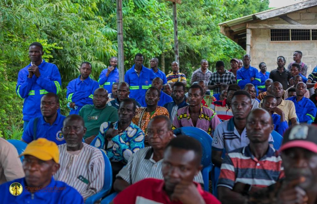 Cocobod Rolls Out Nationwide Farmer Sensitization Campaign on Free Input Distribution and Major Cocoa Sector Reforms 5 COCO5