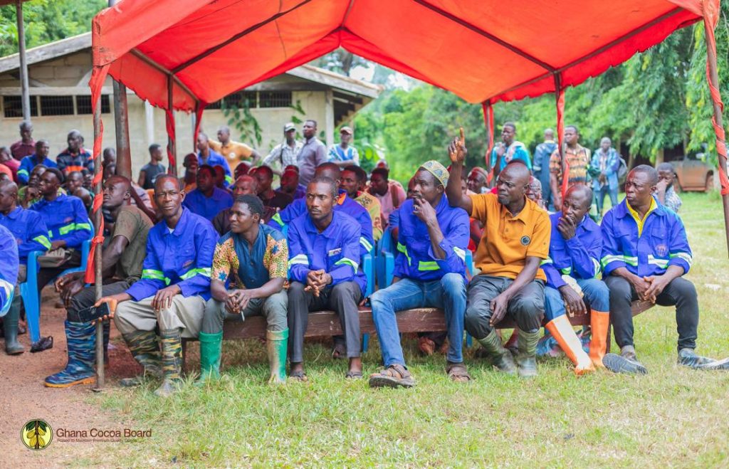 Cocobod Rolls Out Nationwide Farmer Sensitization Campaign on Free Input Distribution and Major Cocoa Sector Reforms 7 COCO7