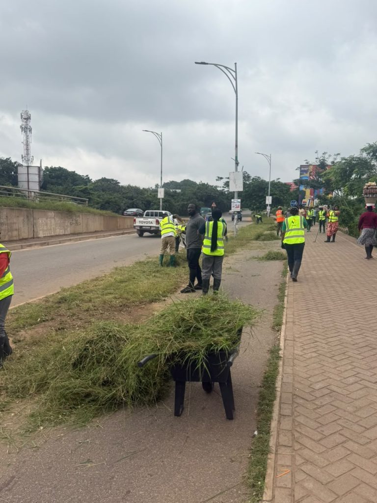 Dr. Michael Mensah Leads Ayawaso West in Mahama’s Nationwide Anti-Flood Cleanup Campaign 3 os4