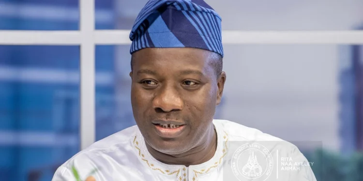 Mahama Ayariga