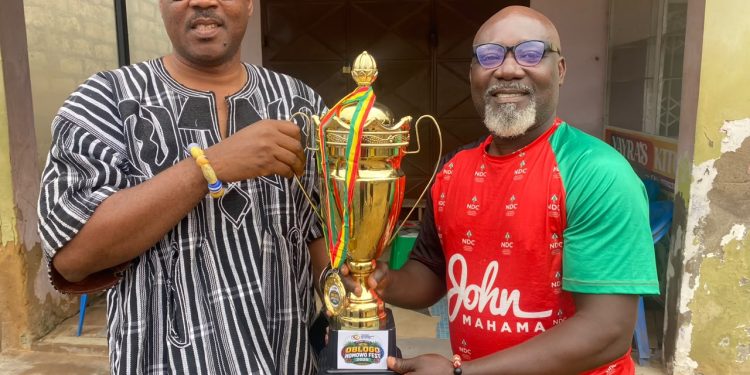 Dr. Edem Segbefia Receives Trophy for Young Progressive Network Oblogo Homowo Football Gala Fiesta 2026 1 P1 1