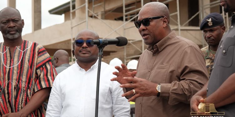 Mahama Announces Boarding Status for Han SHS as GETFund Projects Progress
