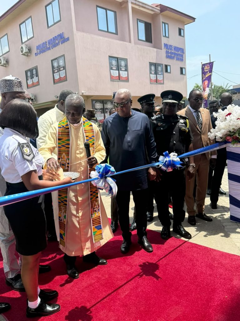 Mahama Announces GH¢500m Police Housing and Hospital Plans at Christian Tetteh Yohuno Ward Complex Commissioning 9 OS99