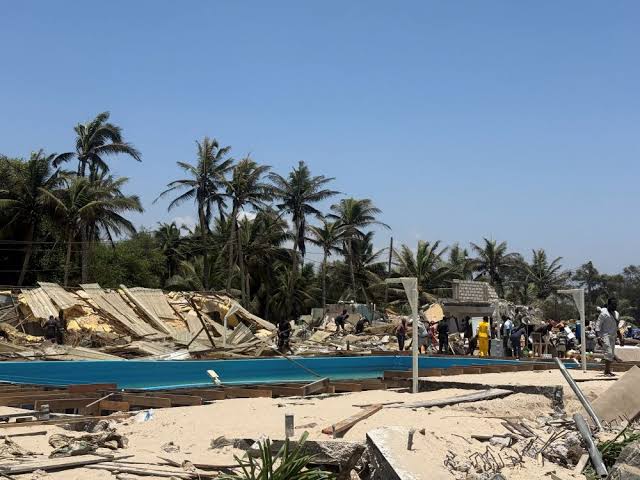 SSNIT moves to reclaim Labadi, La Palm Beachfront from unauthorised occupants 2 images
